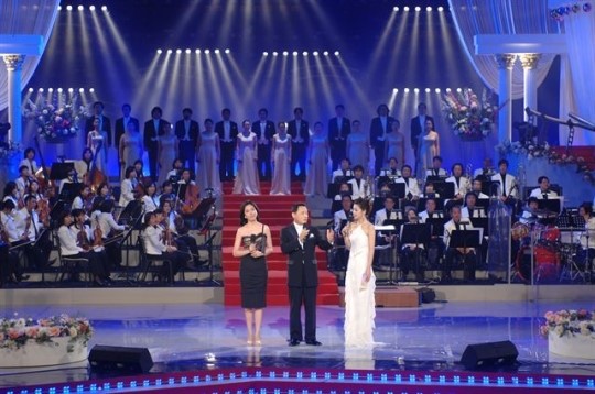 [단독] 황수경 KBS 아나운서, 17년간 몸담았던 열린음악회 떠난다