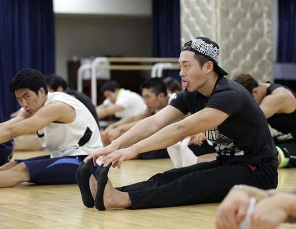 [독점공개] 남성 두 쪽 쿨가이 훈련 첫날