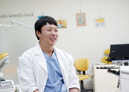 늘어나는 중장년층 치아교정, 만족도 얼마나 될까?