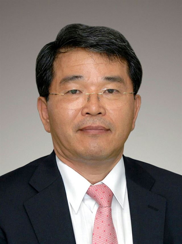 [경제계 인사] 삼일회계법인 새 CEO에 김영식 부회장 外