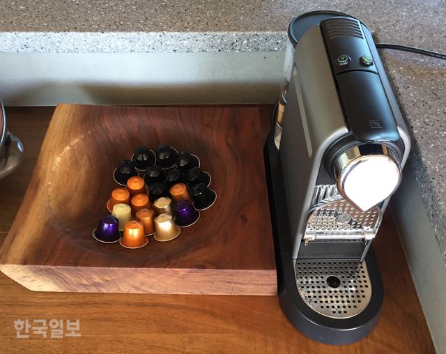 바다 품은 하얀 집의 비밀…나로도에 이런 곳이