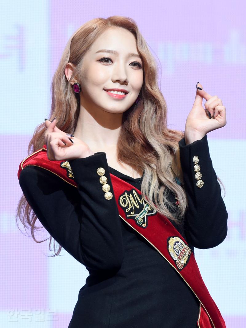 [Hi포토]우주소녀 미기 이국적인 미모