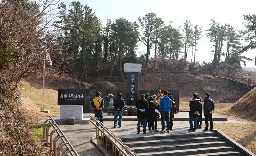 볼트 EV와 제주투어, 70주기를 맞은 4.3유적지 섯알오름 학살터를 가다