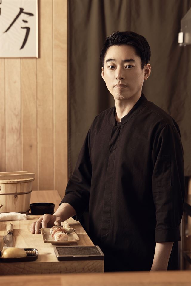 [푸드 스토리] 축 처진 퇴근길, 나를 위로하는 가성비 갑 동네 스시