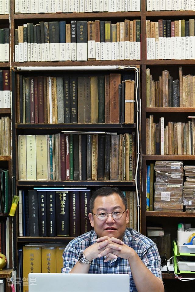 [방방곡곡 노포기행] 고서점 통문관’… “책 가치 알면 보물, 모르면 종이뭉치”