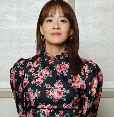 ‘씨네타운’ 류현경, “하루를 시작할 때 방탄소년단 노래를 듣는다”