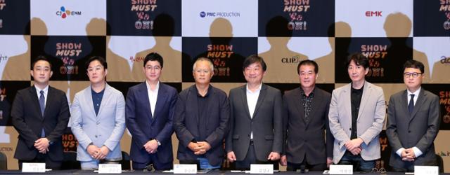 코로나19로 어려워진 공연계, 우리 아니면 누가 돕나