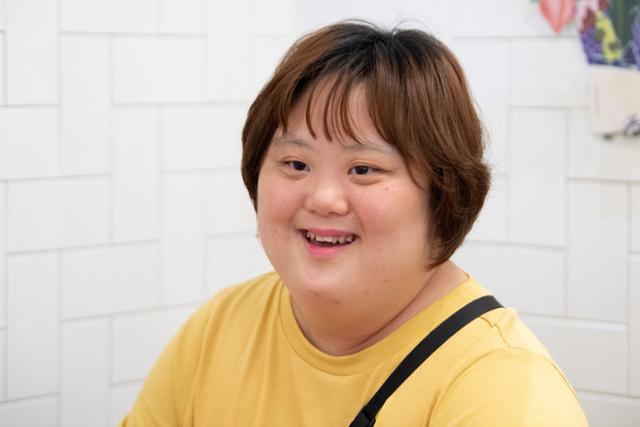[우리가 몰랐던 장애인] 30대 다운증후군 딸에게 배우는 게 훨씬 많아요