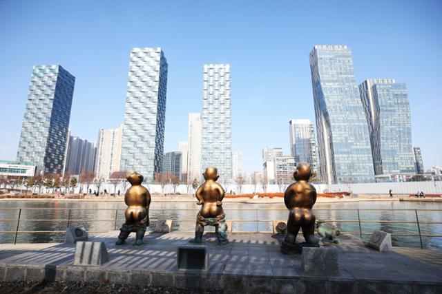 [박준규의 기차여행, 버스여행] 강남에서 1시간 10분...송도센트럴파크 당일치기 여행