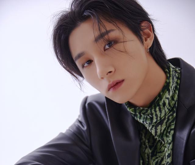 美 포브스, 몬스타엑스 아이엠 첫 솔로 극찬