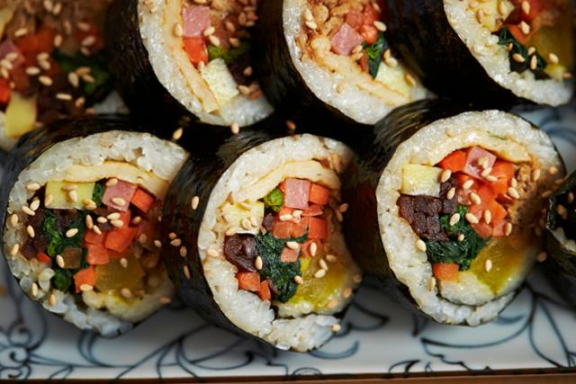 김밥전문점 집단식중독 사태에 식약처 분식점 집중 점검