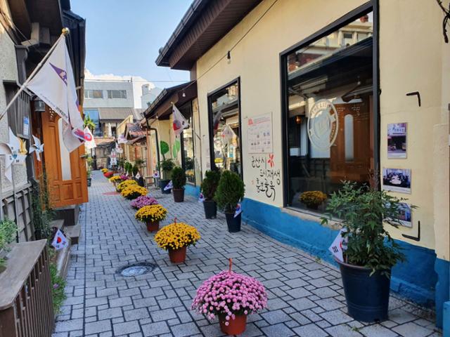 쇠퇴하던 산업도시 군산? 잊어라...이젠 500만 관광도시