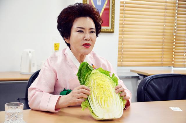 ‘불량 재료’로 김치 제조...김순자 한성식품 대표 명인 자격 취소