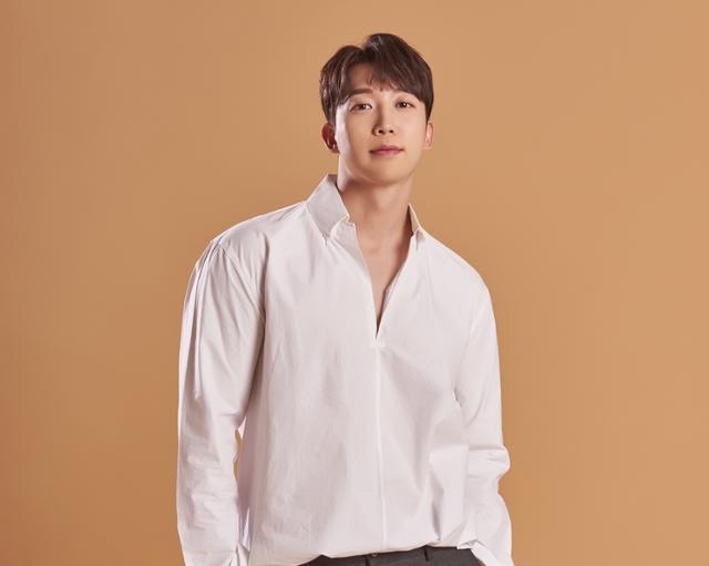 평생을 함께...유키스 훈♥걸스데이 출신 황지선, 결혼 발표