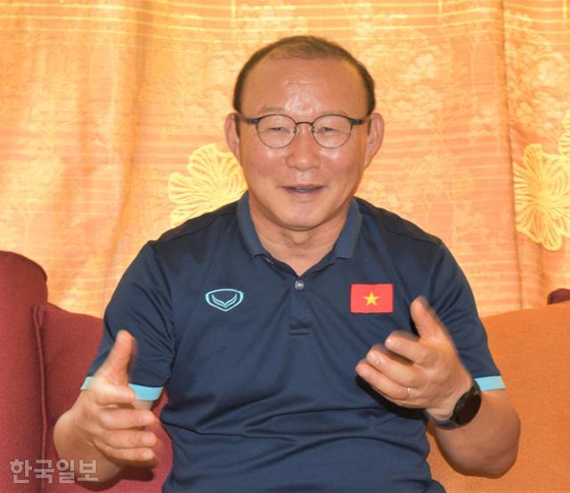 박항서 감독 마지막 목표는 스즈키컵 결승…유소년 축구 육성가 꿈꾼다