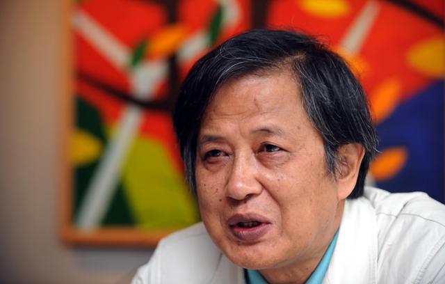 정한룡 전 연우무대 대표 별세