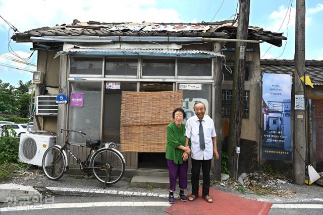 한밭 100년 켜켜이… 폐허인 줄 알았는데 복고 감성 카페촌 [자박자박 소읍탐방]