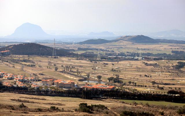 제주 표고 300ｍ 중산간 건축규제 완화한다