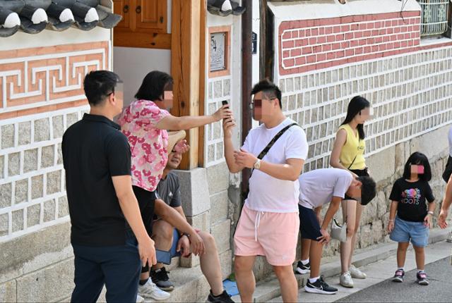 건어물 한 봉지 6배 폭리 관광객엔 그렇게 팔지 않나요