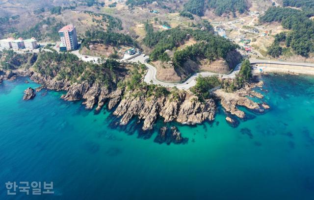 [느린 풍경] 폭포가 흐르고 시간이 쌓이고... 해발 500m 산 중턱 지하 궁전