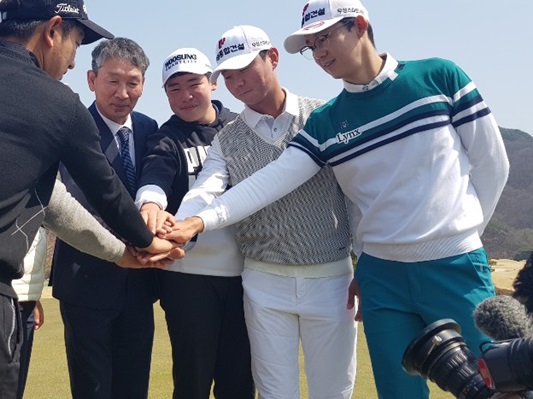 우성건설 정한식대표 남자프로 모두 후원하고 싶어요