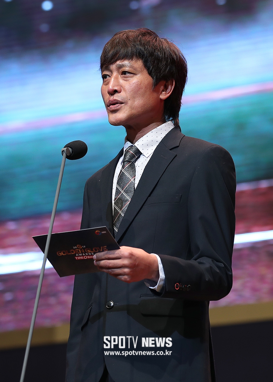 [포토S] 골든포토상 발표하는 김용학 스포츠사진기자회장