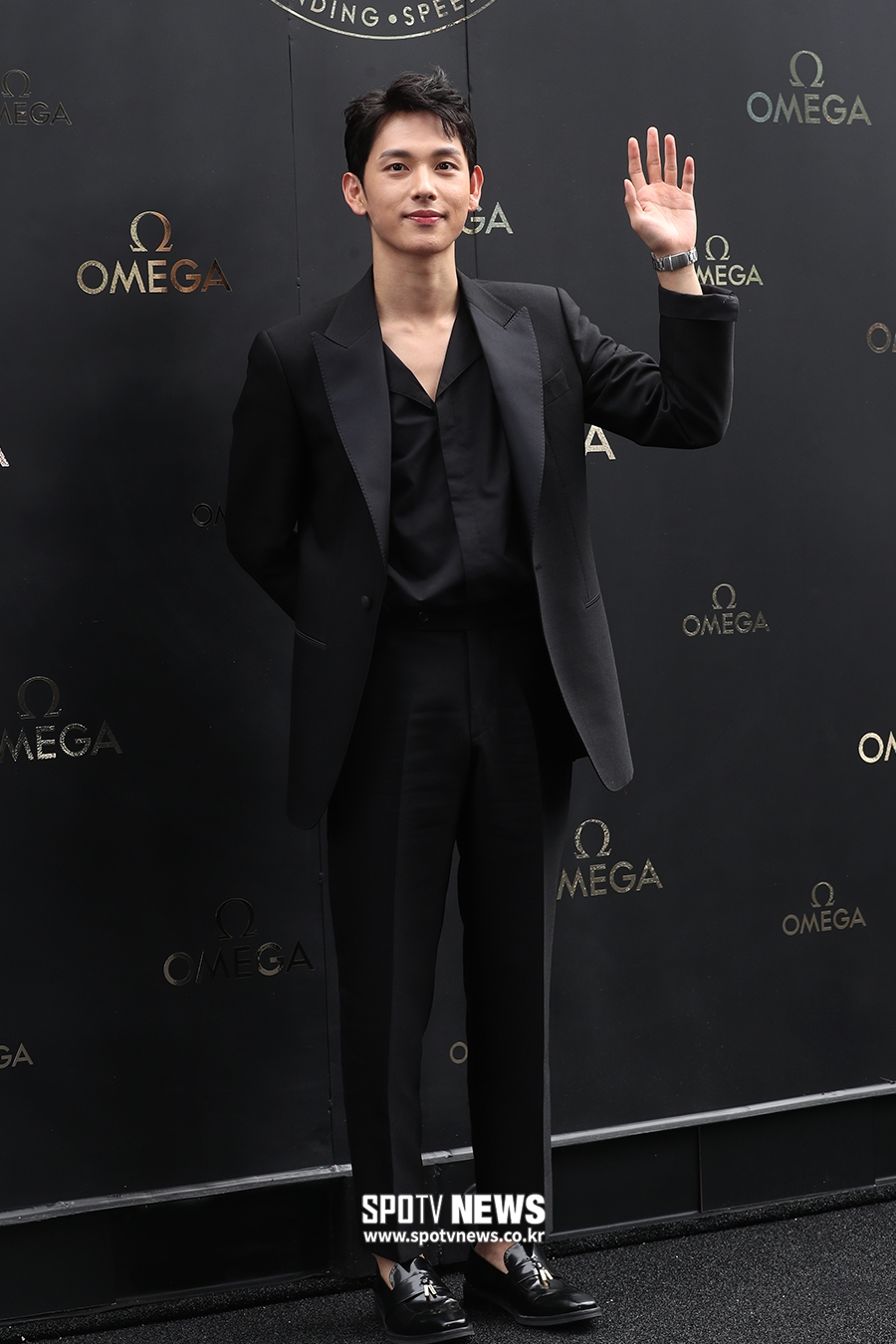 [포토S] 임시완, 올블랙 슈트 패션