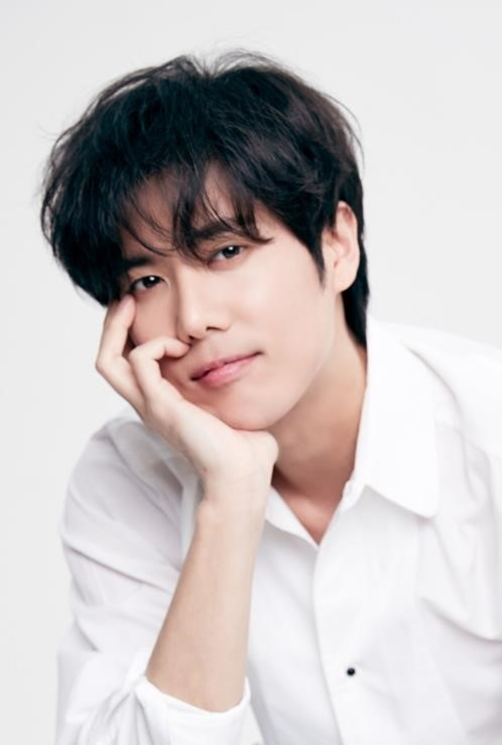 [단독]김규종, 케이이엔엠行…가을 솔로 컴백 박차