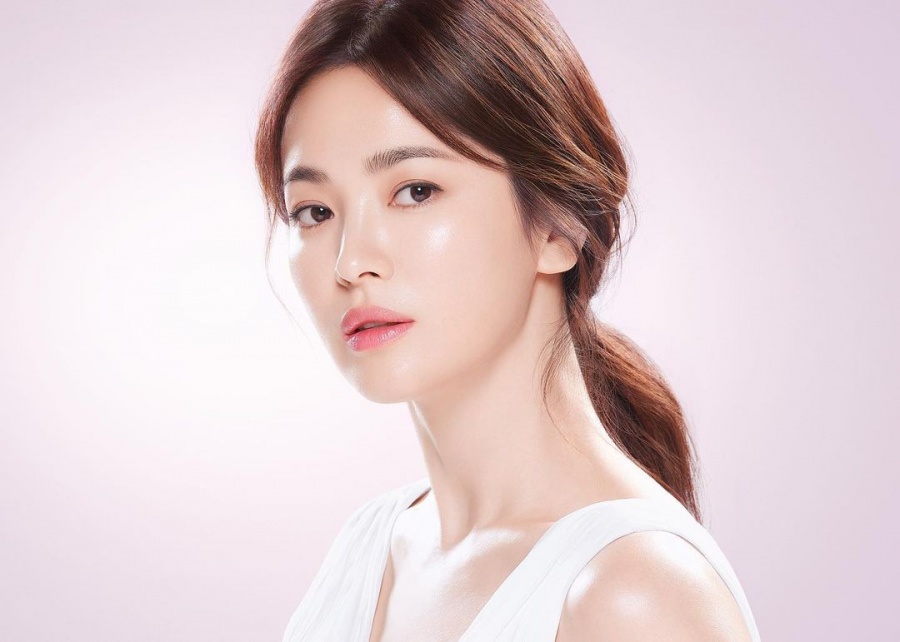 송혜교, 41세에 리즈갱신이라니…송윤아 아름다움의 끝은 어딜까
