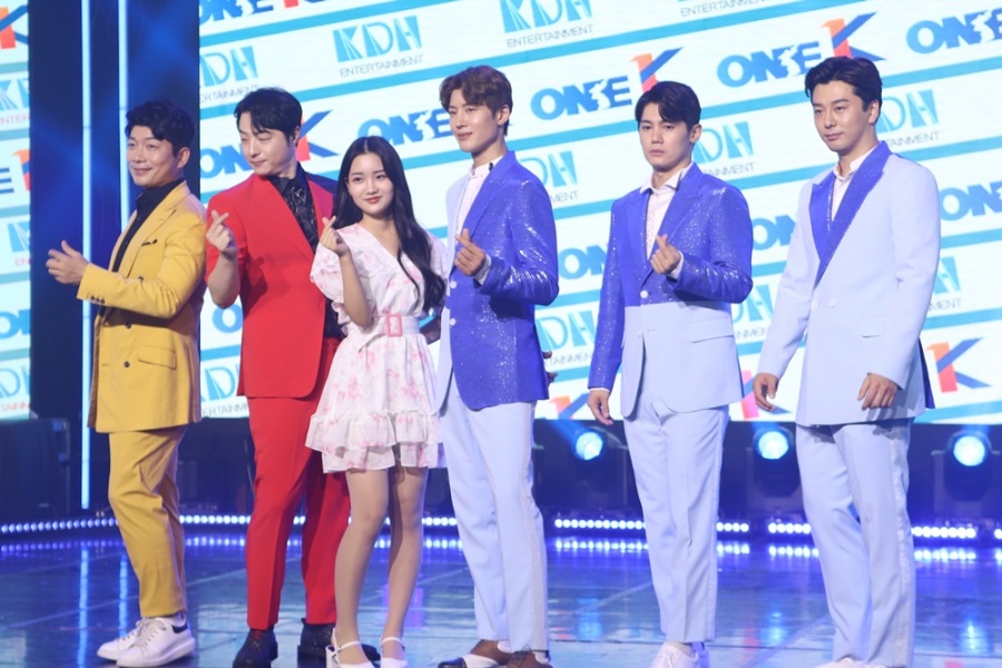 트로트의 민족 톱4, 신곡 발표도 투게더…히트곡 만들겠다[종합]