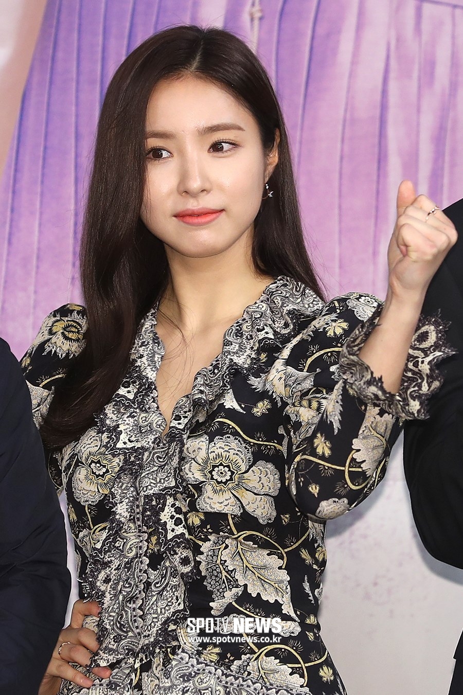 신세경, 아이유와 한식구 됐다…이담엔터테인먼트와 전속계약[공식]