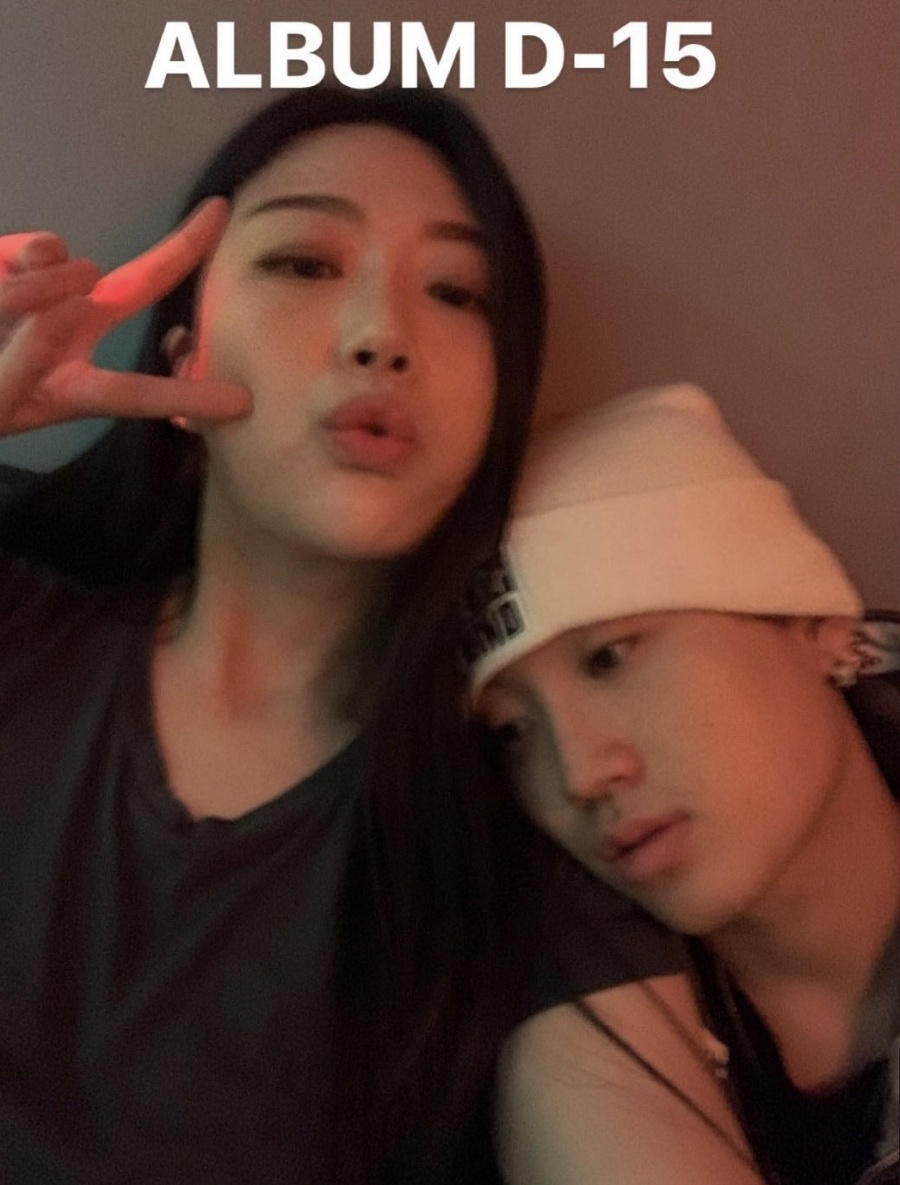 설운도 딸 이승아, 8살차 미성년자 디아크와 진짜 연인?…럽스타그램ing