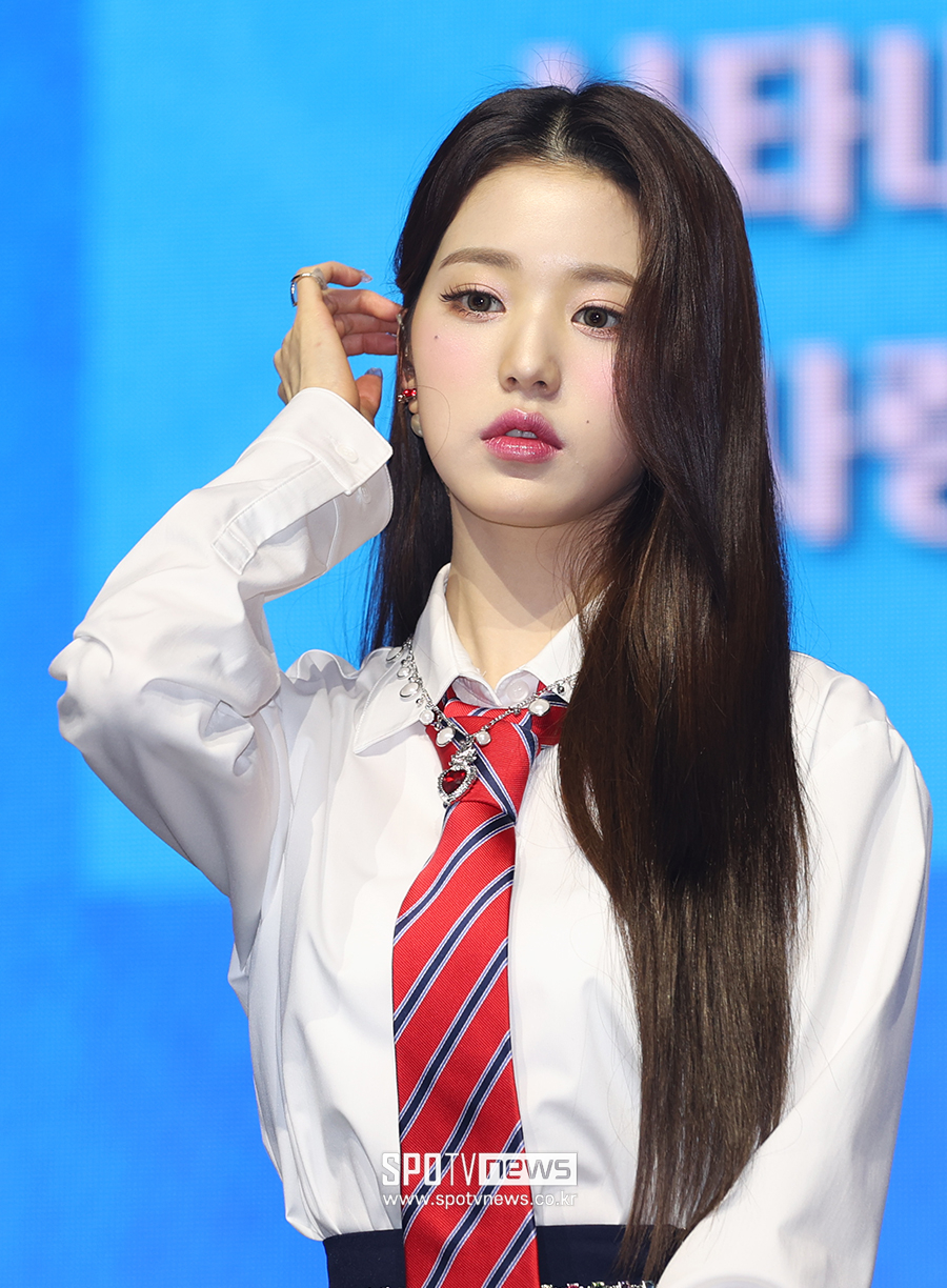 [포토S] 아이브 원영, 머리만 넘겨도 예뻐