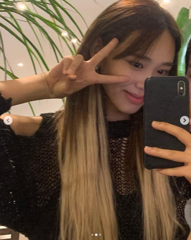 폭풍성장한 비단이 김지영, 05년생 맞아?…늘씬 각선미