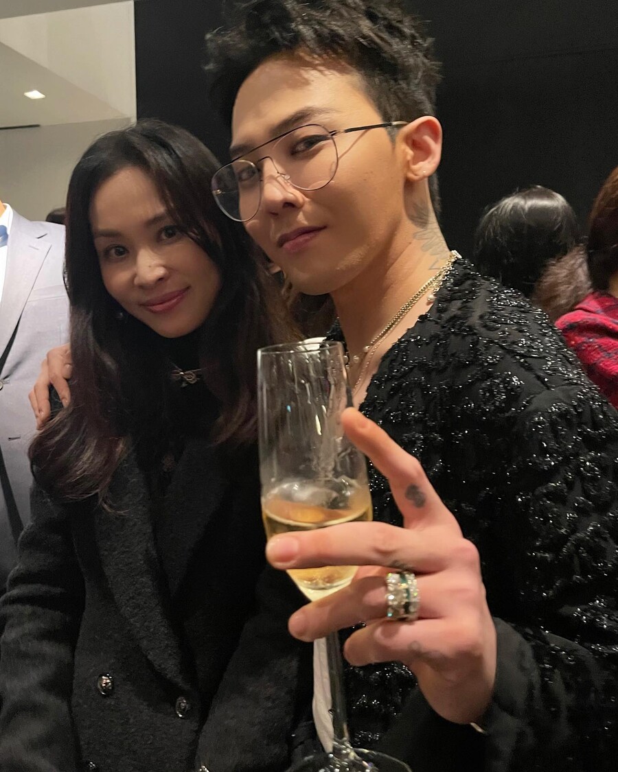 고소영, ♥장동건 어디 두고…지드래곤과 다정한 어깨동무 치얼스
