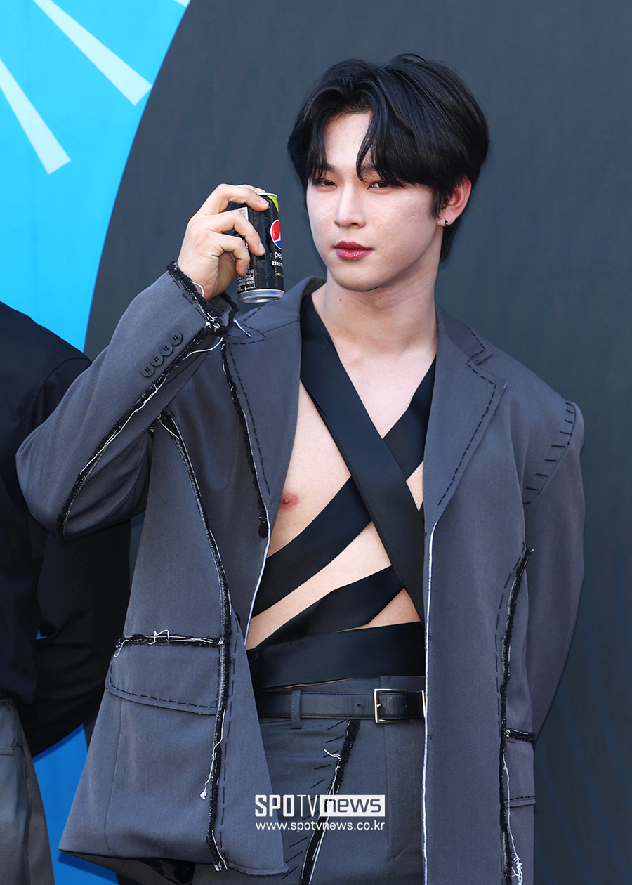 [포토S] 원어스 이도, 파격 섹시