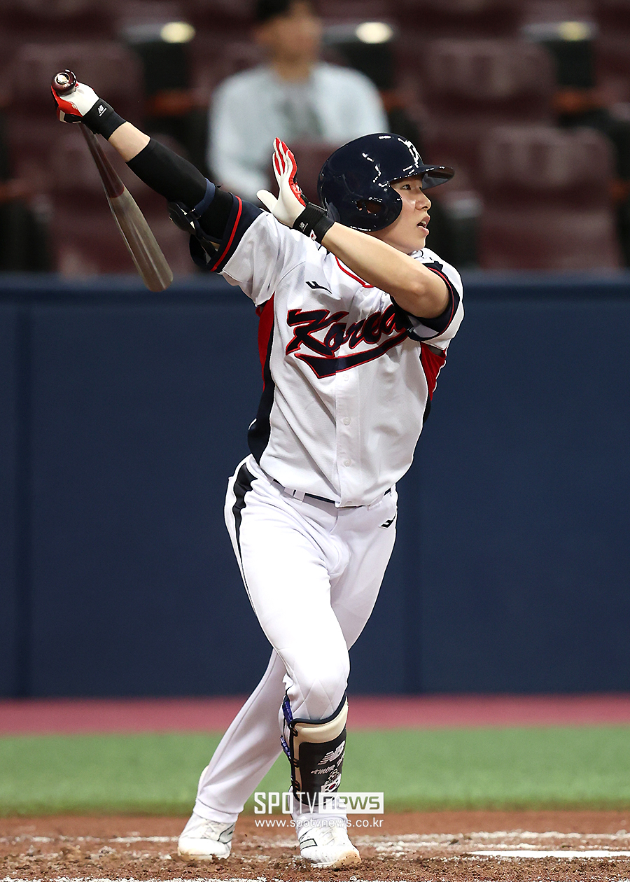 [포토S] 김혜성, 대표팀의 주장