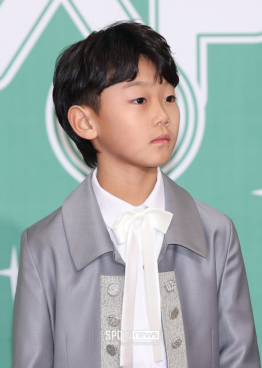 [포토S] 이동국 아들 이시안, 멋있어졌죠?
