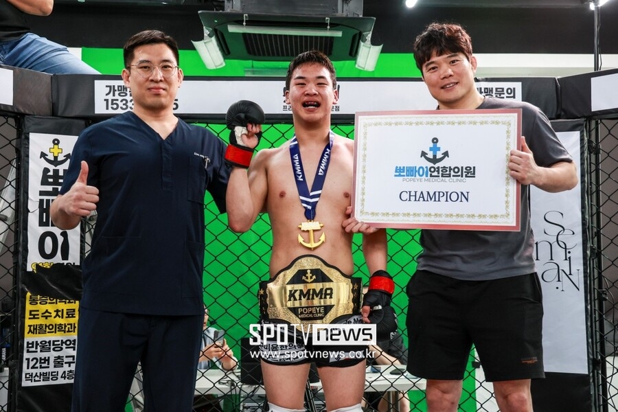 고등학생, 전국 최대 아마추어 대회 KMMA 페더급 챔피언 등극…뽀빠이연합의원KMMA18 성황리 마무리
