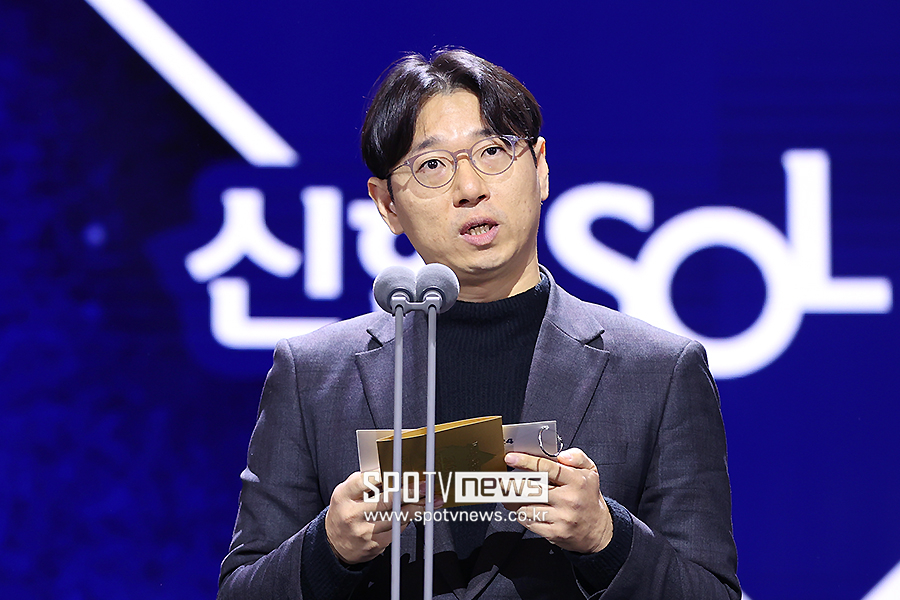 [포토S] 골든포토상 발표하는 지형준 한국스포츠사진기자협회 회장