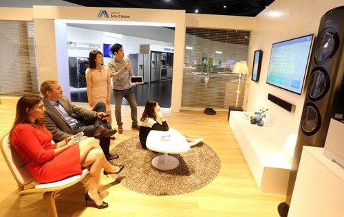 삼성·LG, WIS서 나란히 5세대 통신에 주목