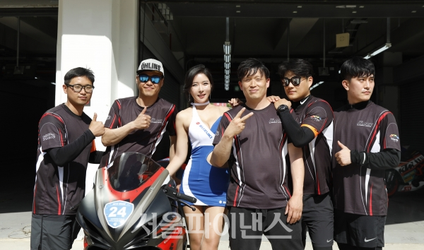 인제모토스피드페스타, 즐기며 배워나가는 팀 Team Black 
