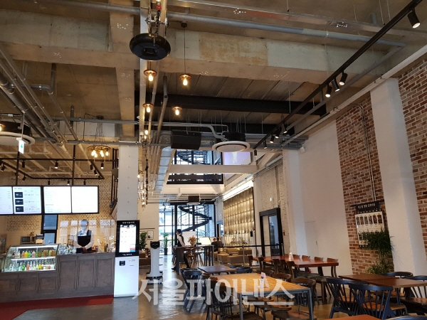 [트렌드] 충무로 복합문화공간 성원푸드몰