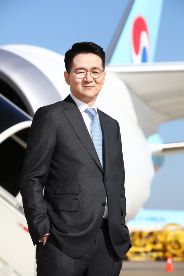 [신년사] 조원태 한진그룹 회장 대한항공, 글로벌 메가 캐리어 도약 원년될 것