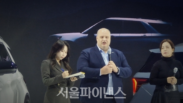상품성 올리고 가격 내렸다···포드, 아빠들의 로망 7세대 익스플로러 선봬