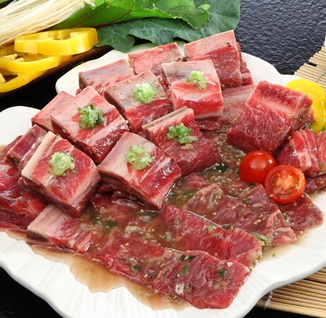 롯데마트, 지역 명물 이동갈비 판매로 먹거리 차별화 선보여