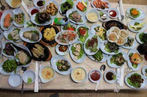 생방송 투데이 해산물 맛집, 밑반찬 가짓수만 무려 61개...신선+푸짐 인기