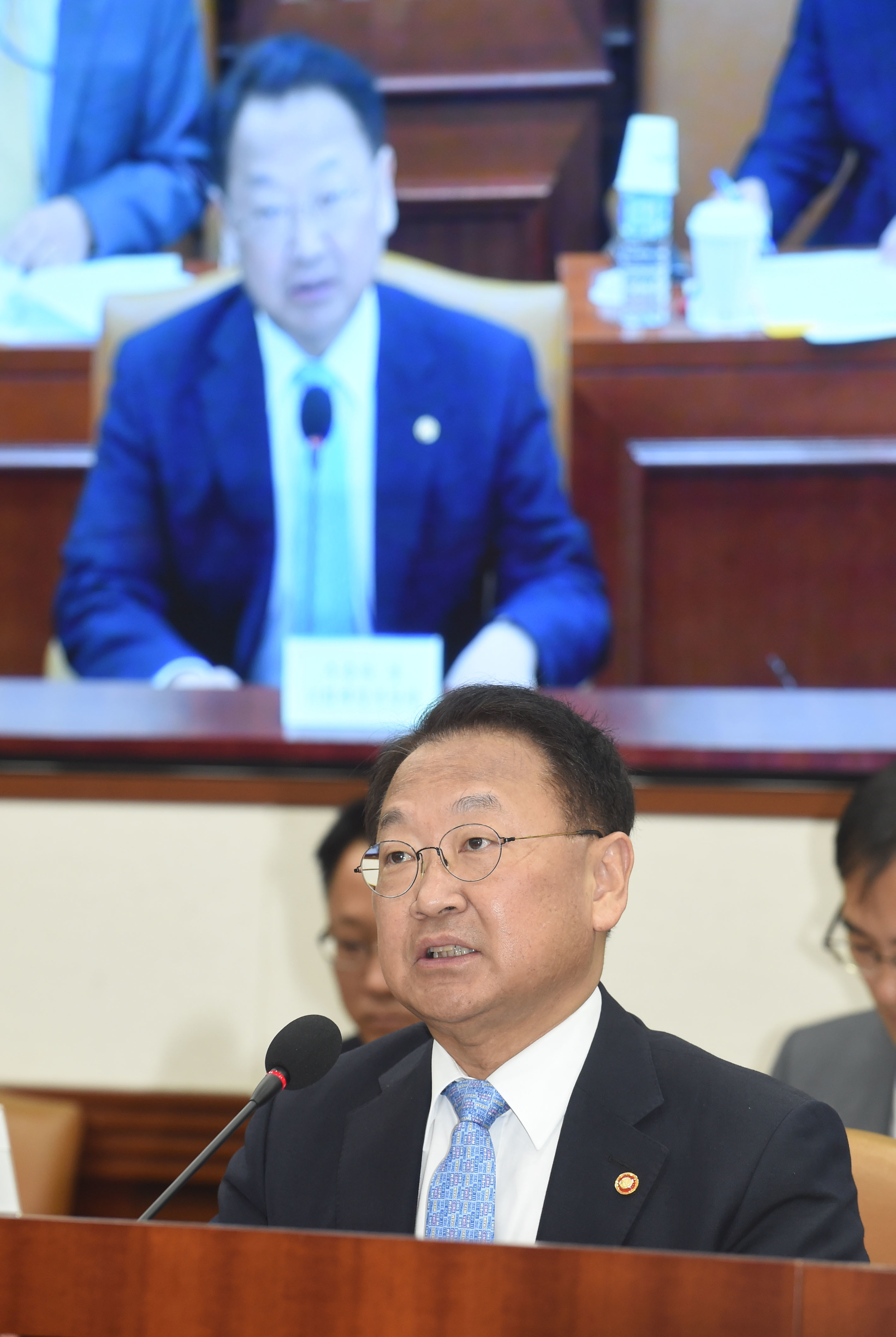 유일호 구조조정,철저한 고통분담 원칙 따라 추진