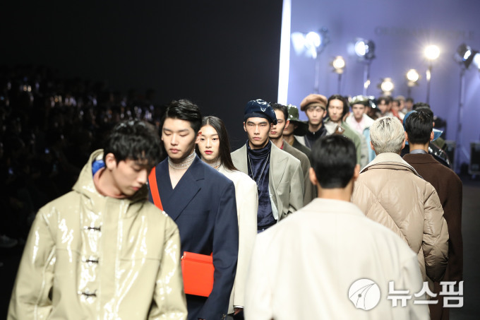 [뉴스핌 포토] 2018 F/W 헤라서울패션위크 오디너리 피플(ORDINARY PEOPLE) 패션쇼