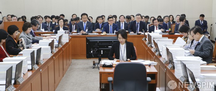 [사진] 한국노인인력개발원-사회보장정보원-한국보건복지인력개발원 등 국정감사